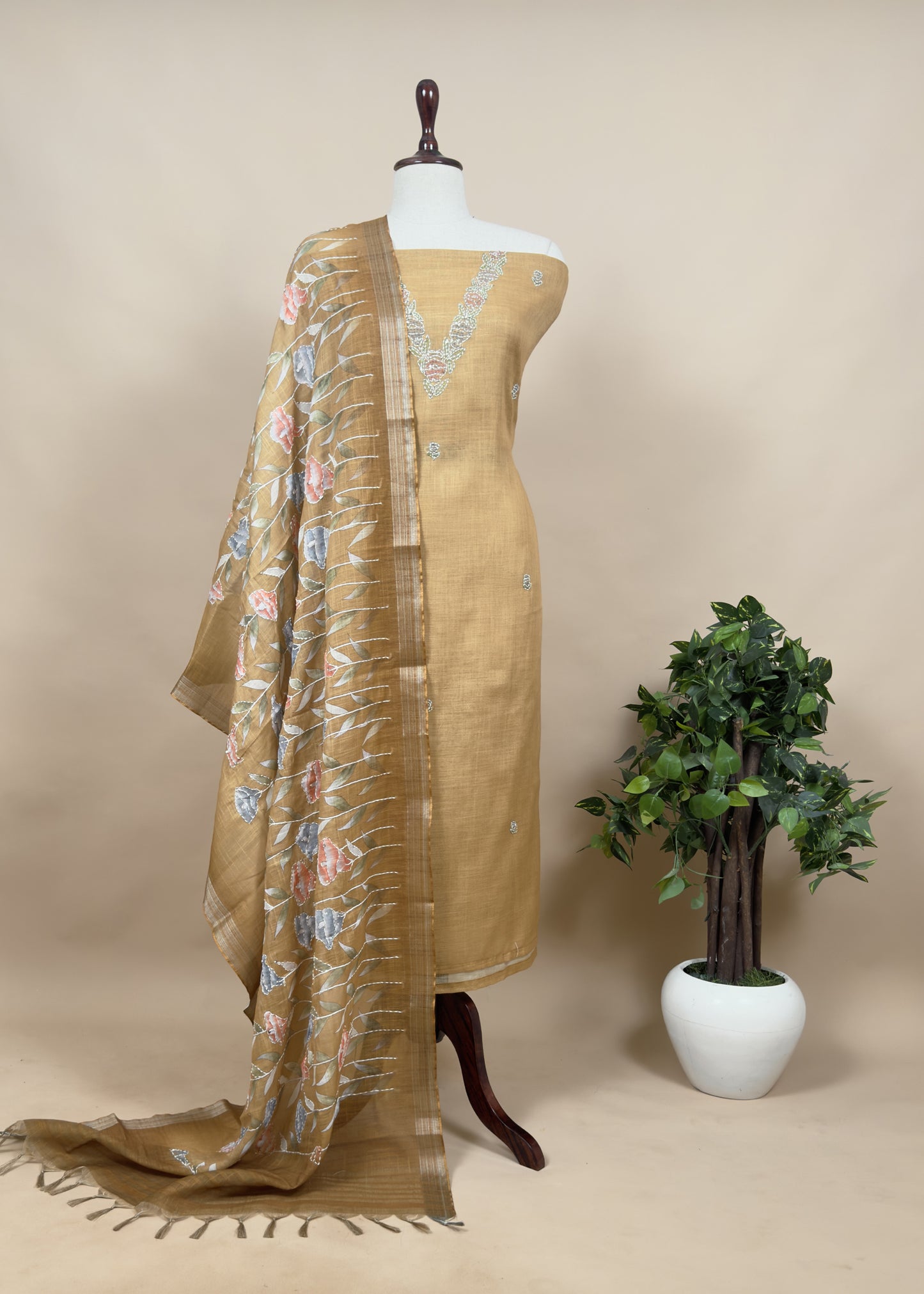 Summer Gray Linen Unstitched Suit Fabric With Kantha Hand Embroidery