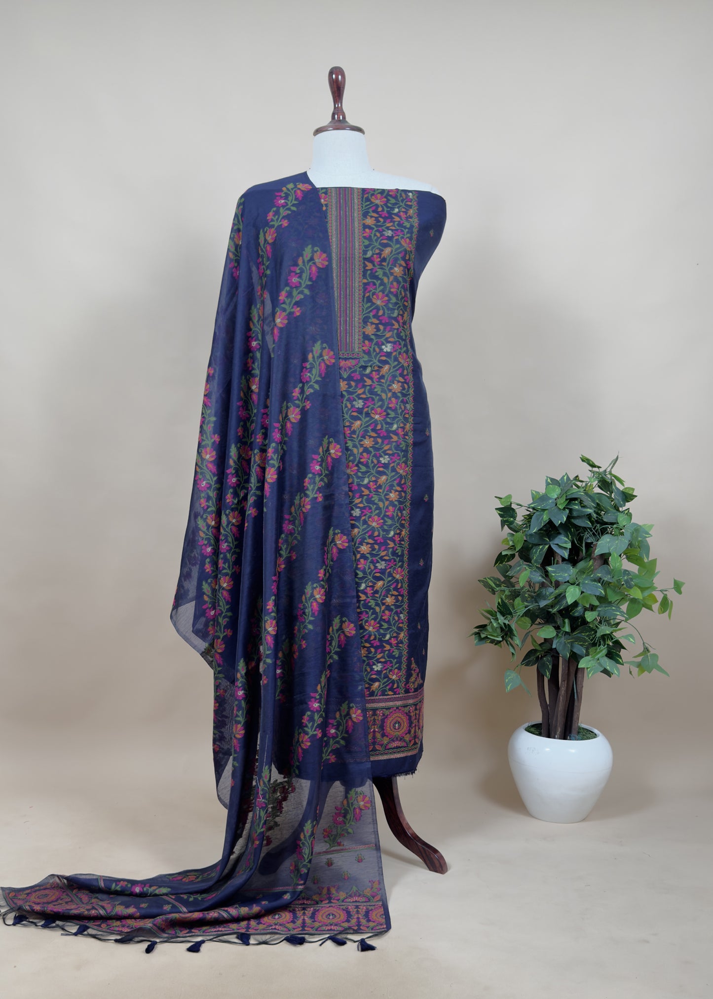 Timeless Wedding Suits For Ethnic Wardrobe