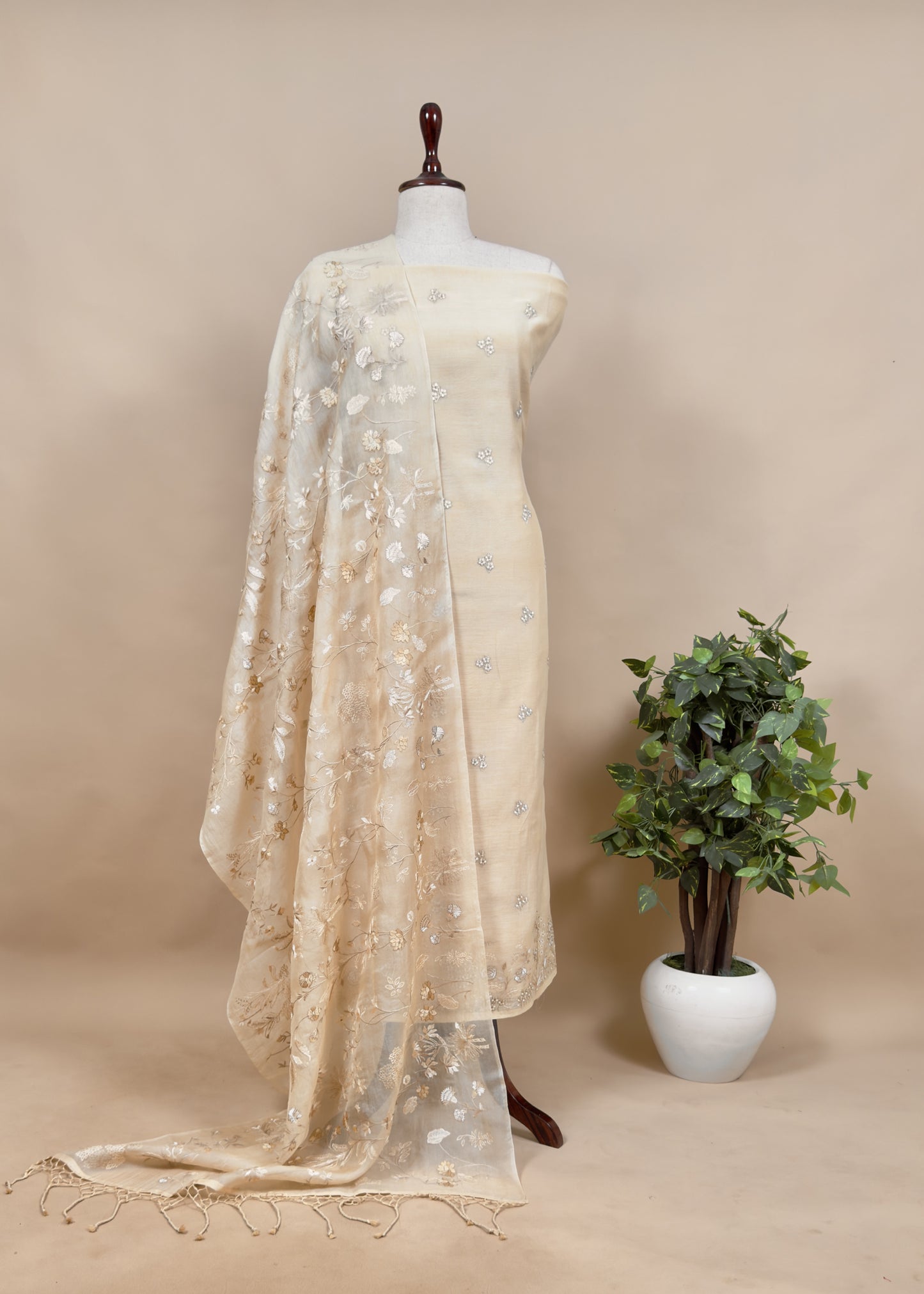 Timeless Wedding Suits For Ethnic Wardrobe