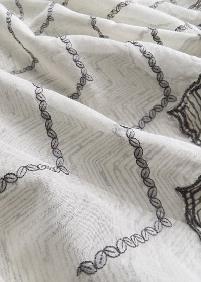 Off-White Hand Blocked Unstitched Suit In Pure Cotton