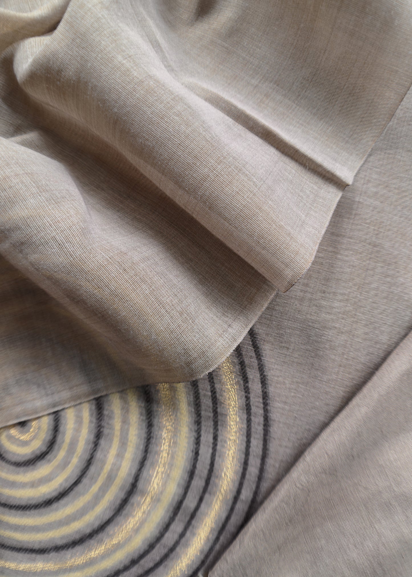 Chikoo Abstract Jamdani Weave Suit In Linen Chanderi