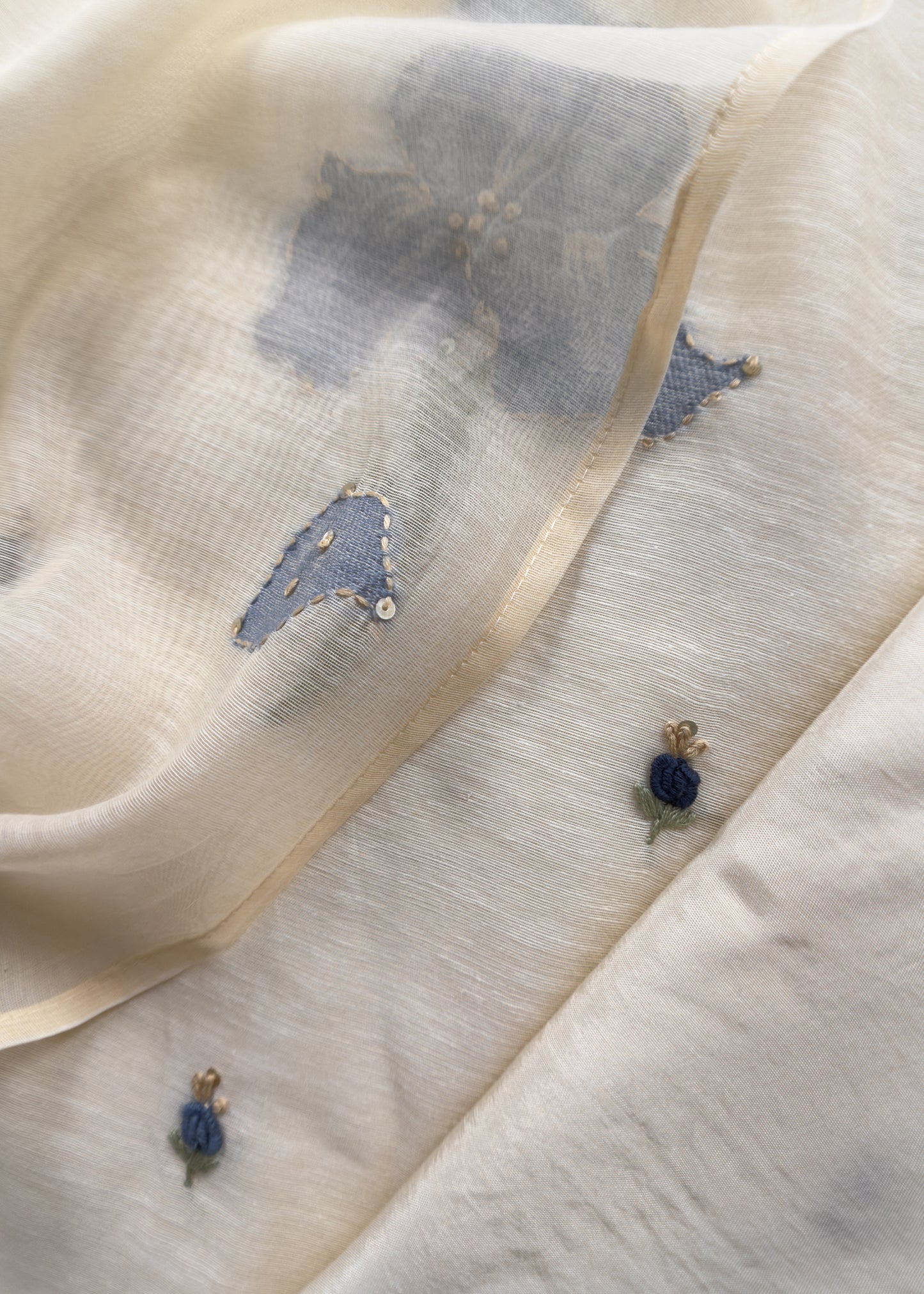 Off White Jamdani Suit With Blue Lilies In Chanderi Fabric