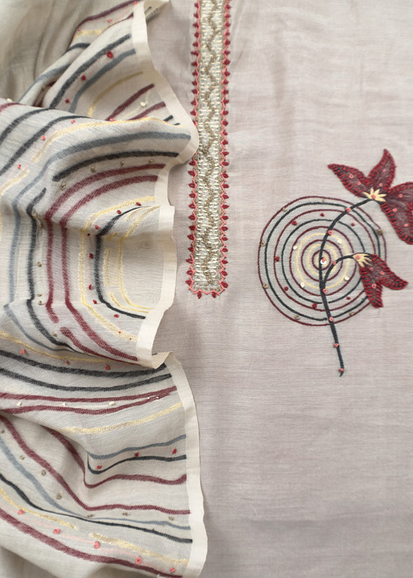 Maroon Jamdani Weaved Muslin Suit With Kantha Embroidery