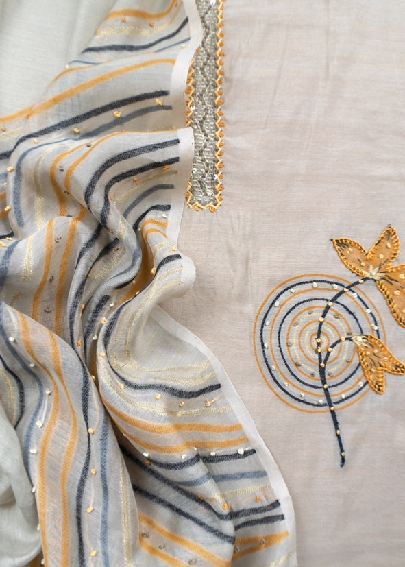 Yellow Jamdani Weaved Muslin Suit With Kantha Embroidery