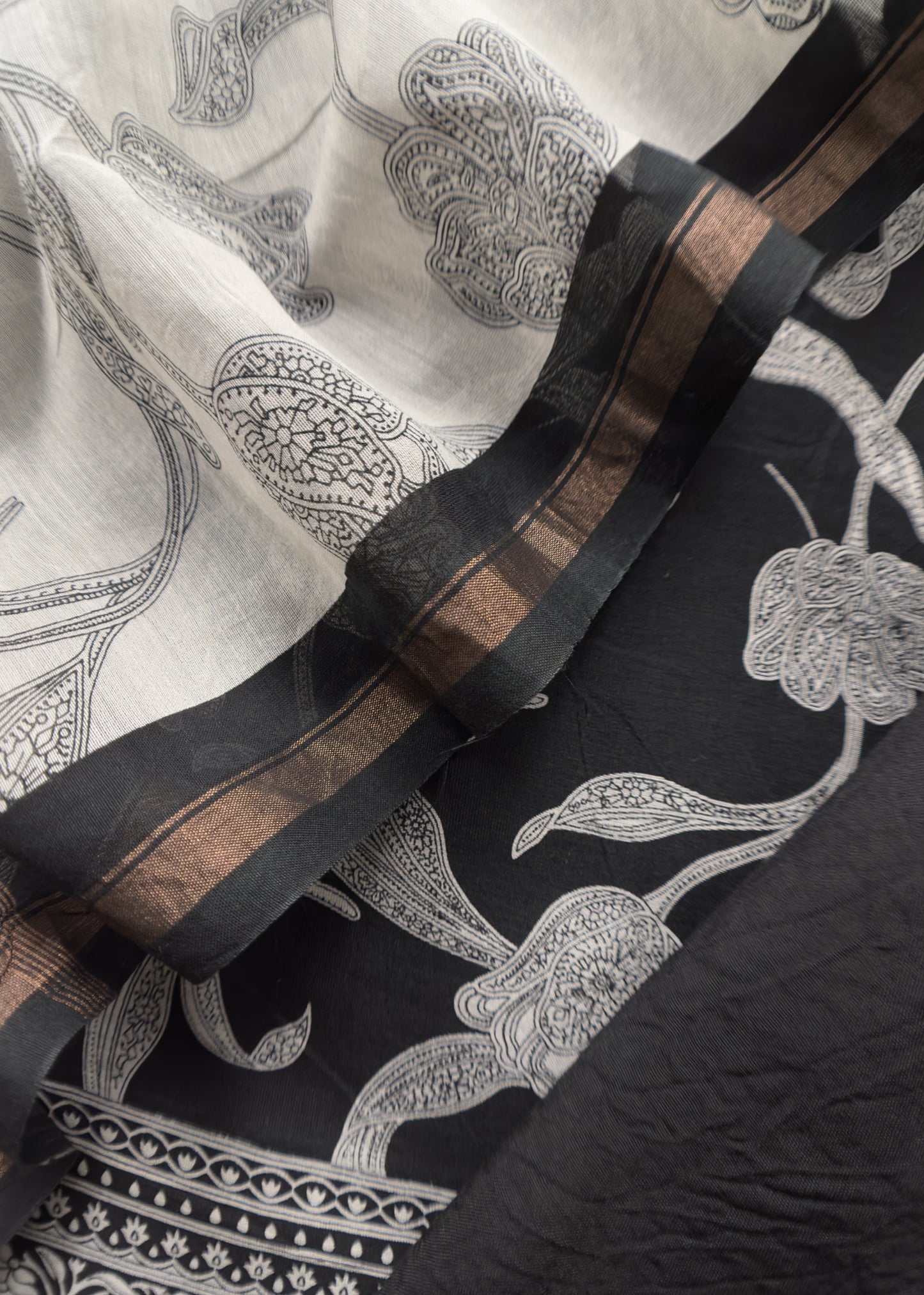 Buy Maheshwari silk suit at online