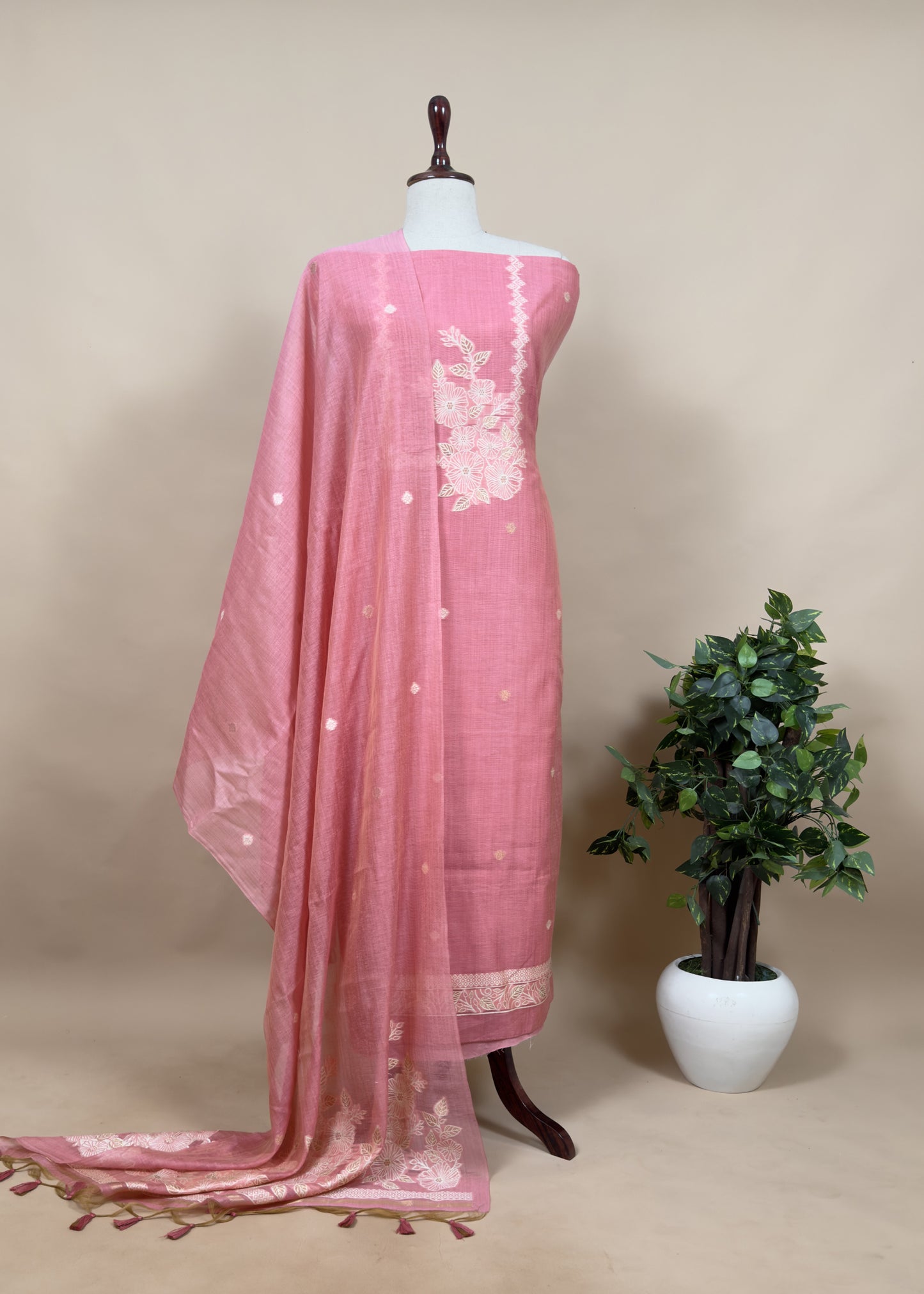 Light Green Jamdani Weaved Suit Fabric In Linen Chanderi