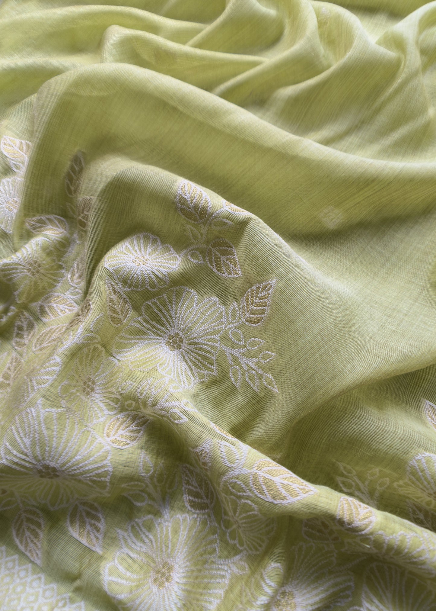 Light Green Jamdani Weaved Suit Fabric In Linen Chanderi
