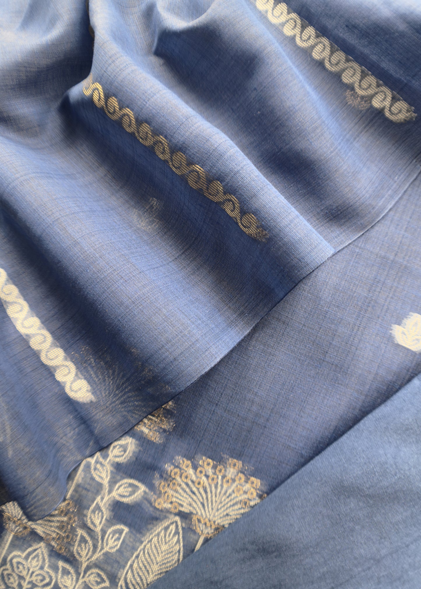 Blue Jamdani Weaved Suit Fabric In Linen Chanderi