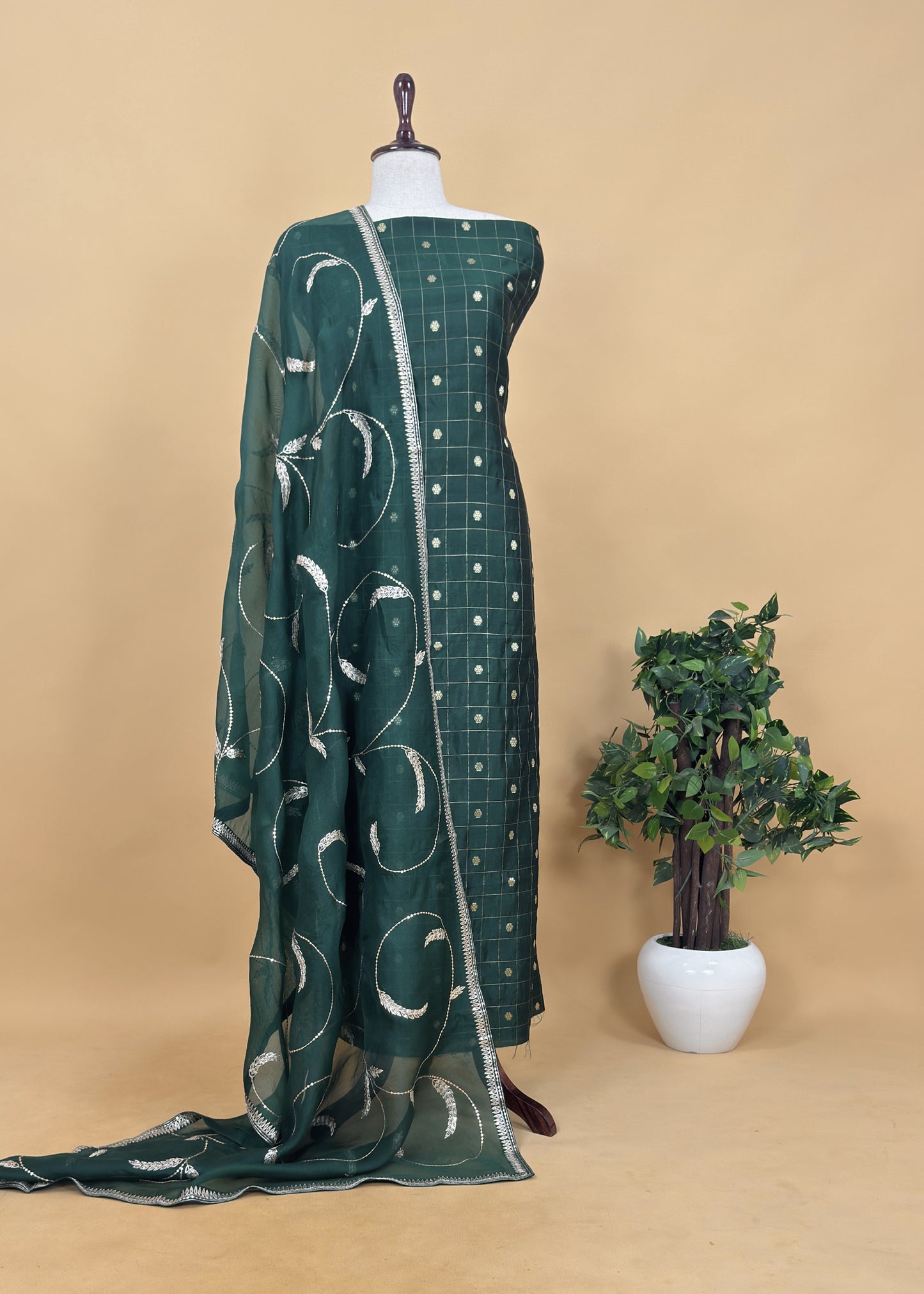 Green Pure Organza Silk Dupatta With Dori Embroidery And sequins