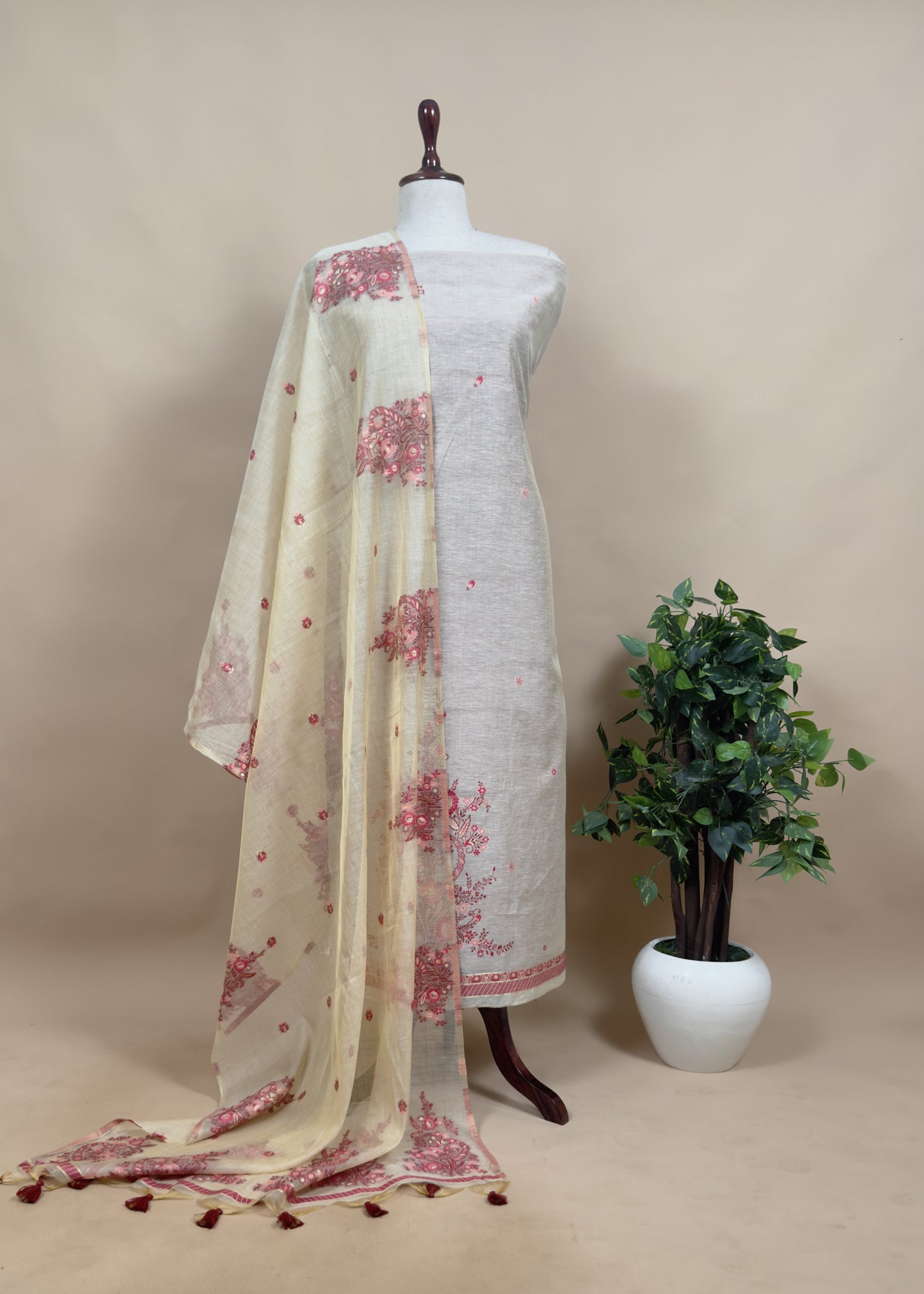 summer wear jamdani suit at the best price