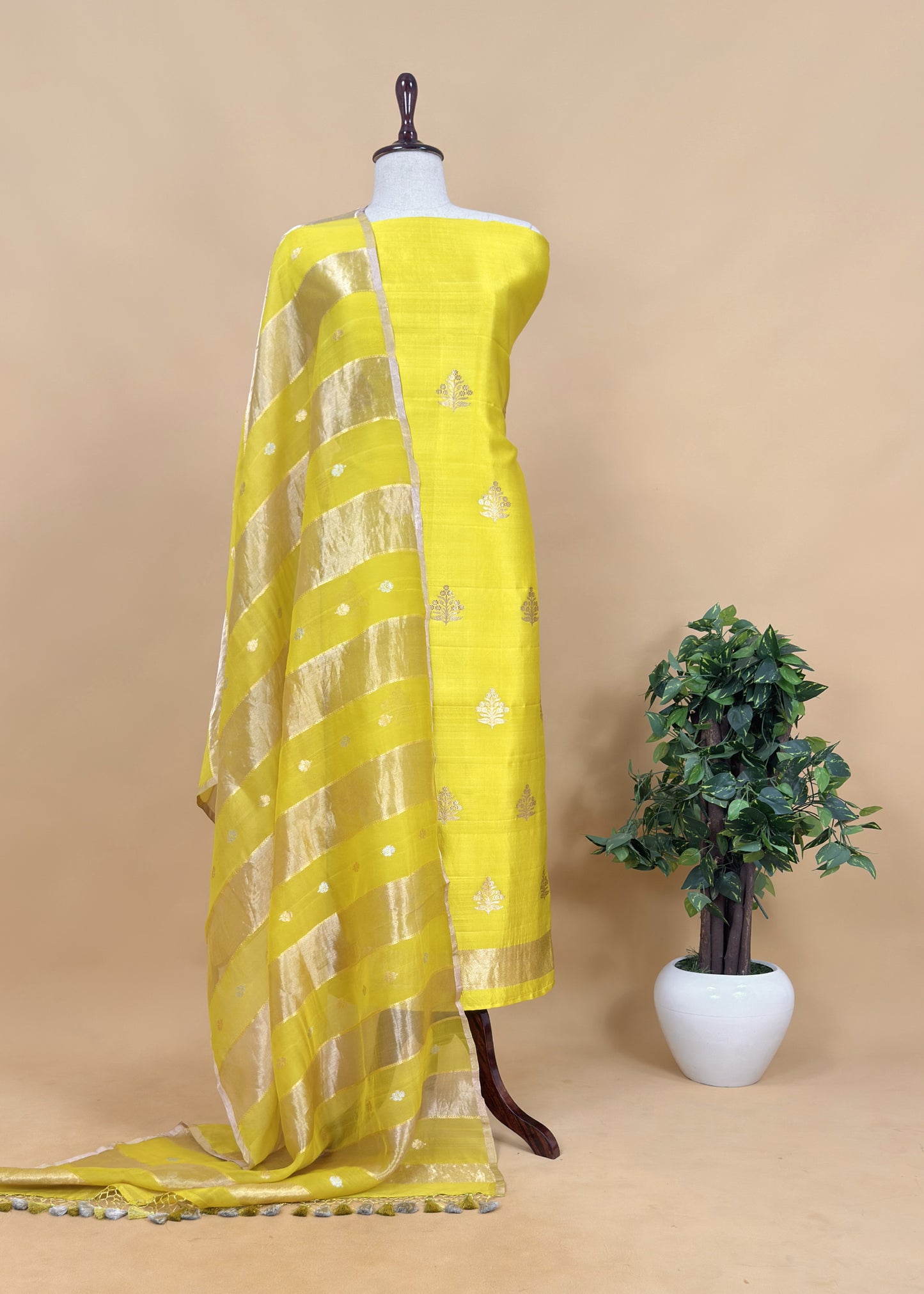 Handloom Raw Silk Kurta And Kora Silk Dupatta with Gold Kadwa weaving