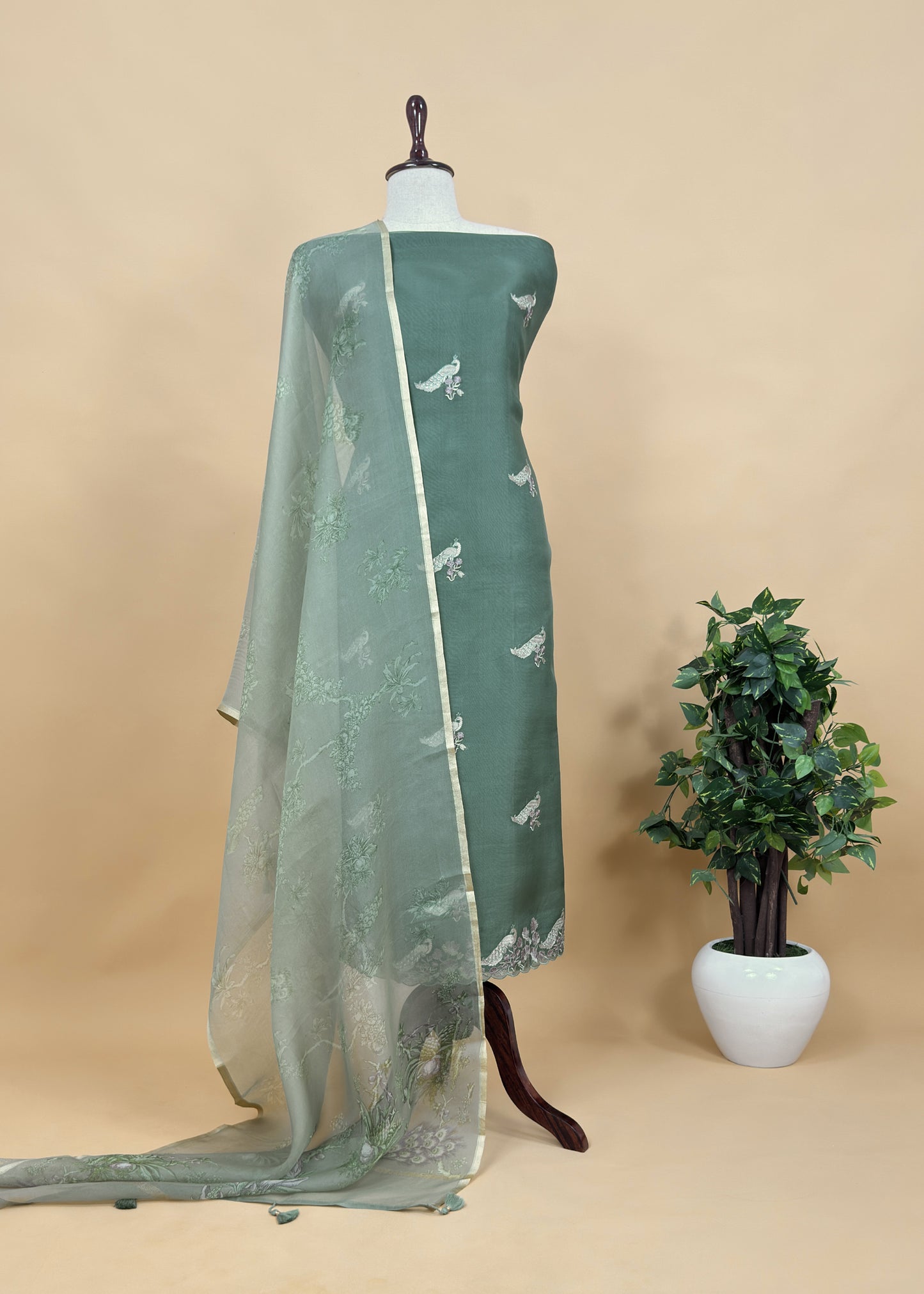 Green Kora Silk Embroidered Kurta And Floral Digital Print Dupatta
