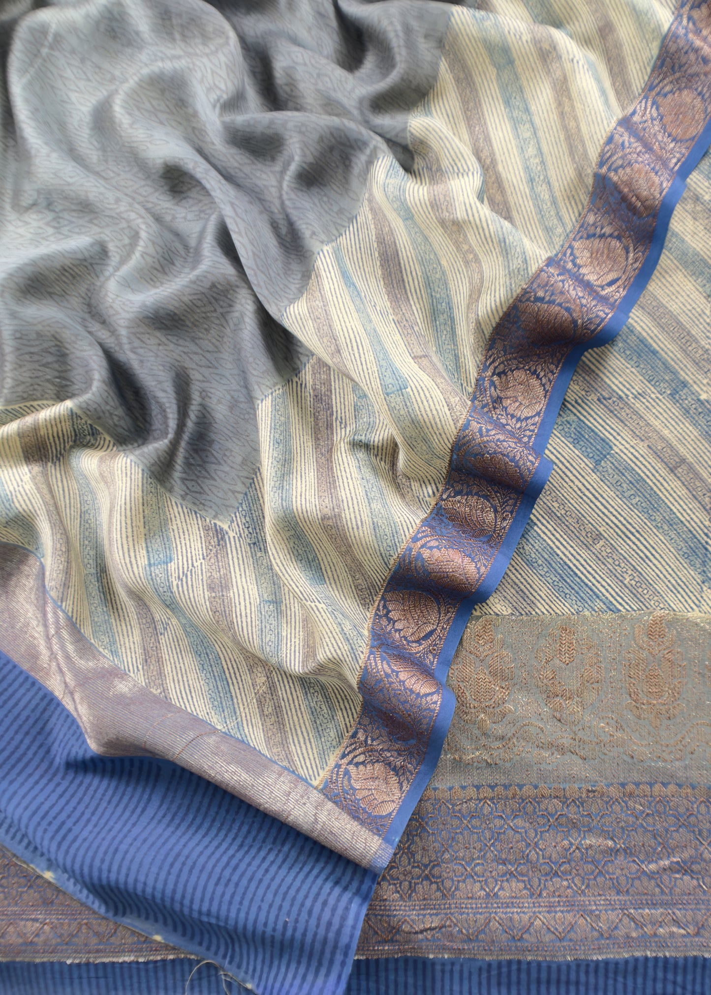 Blue Handloom Banarasi Zari Weaving Maheshwari Silk Suits Set With Block Print