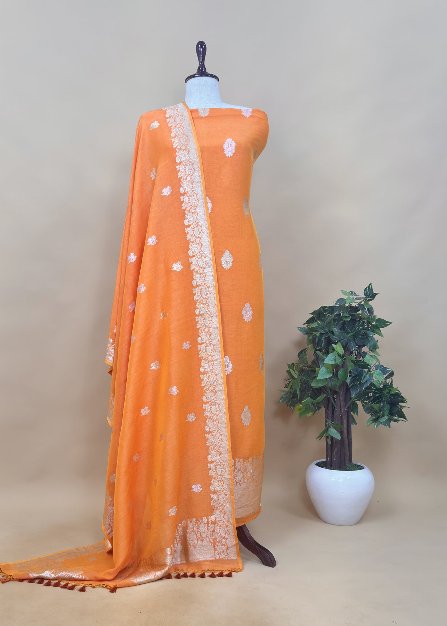 Orange Handloom Linen Silk With Kadwa Weaves