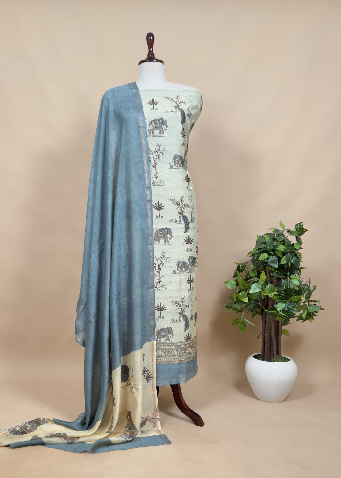 Pure Shikagarh Maheshwari Silk Suit Fabric With Banarasi Bootis