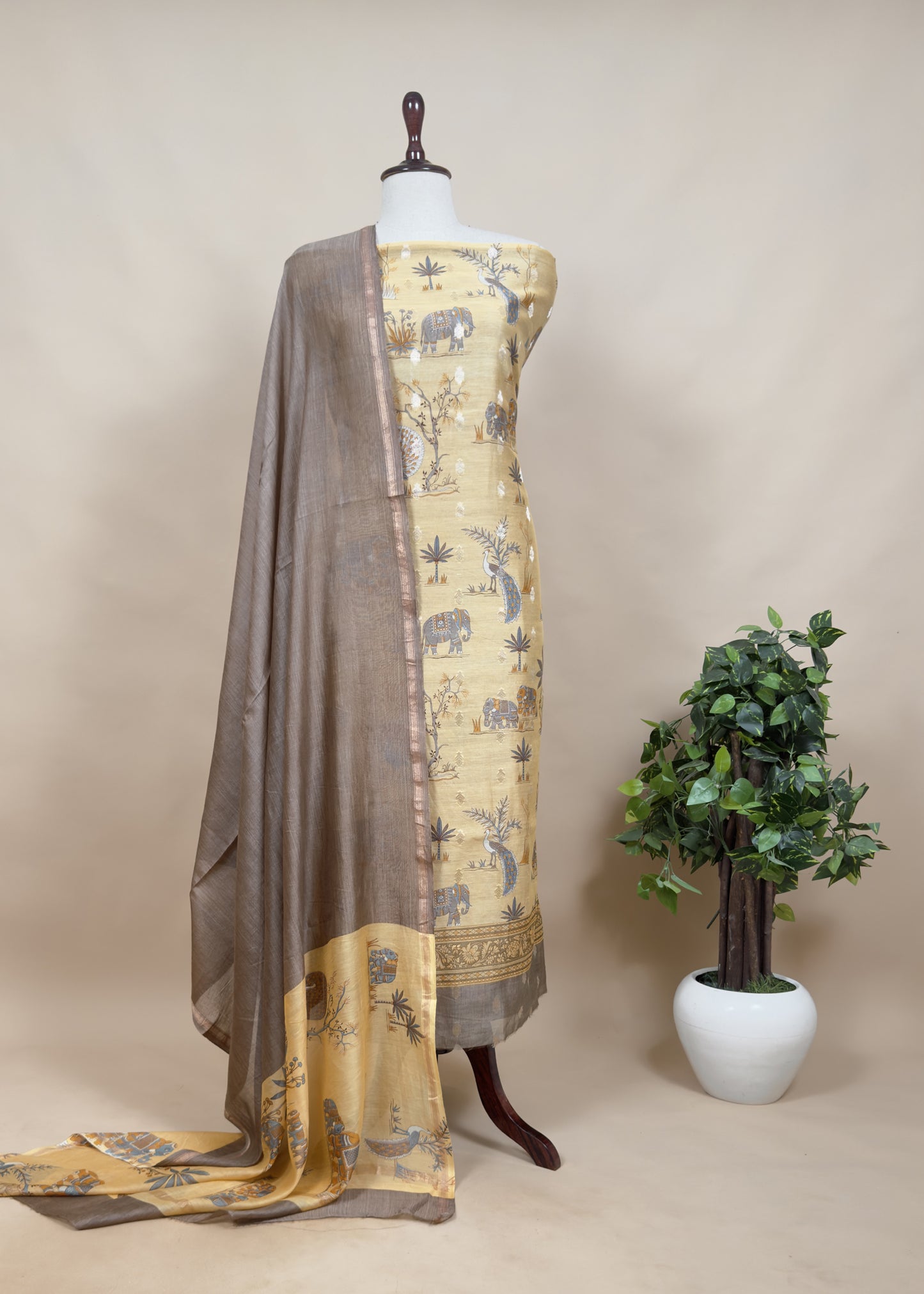 Pure Shikagarh Maheshwari Silk Suit Fabric With Banarasi Bootis