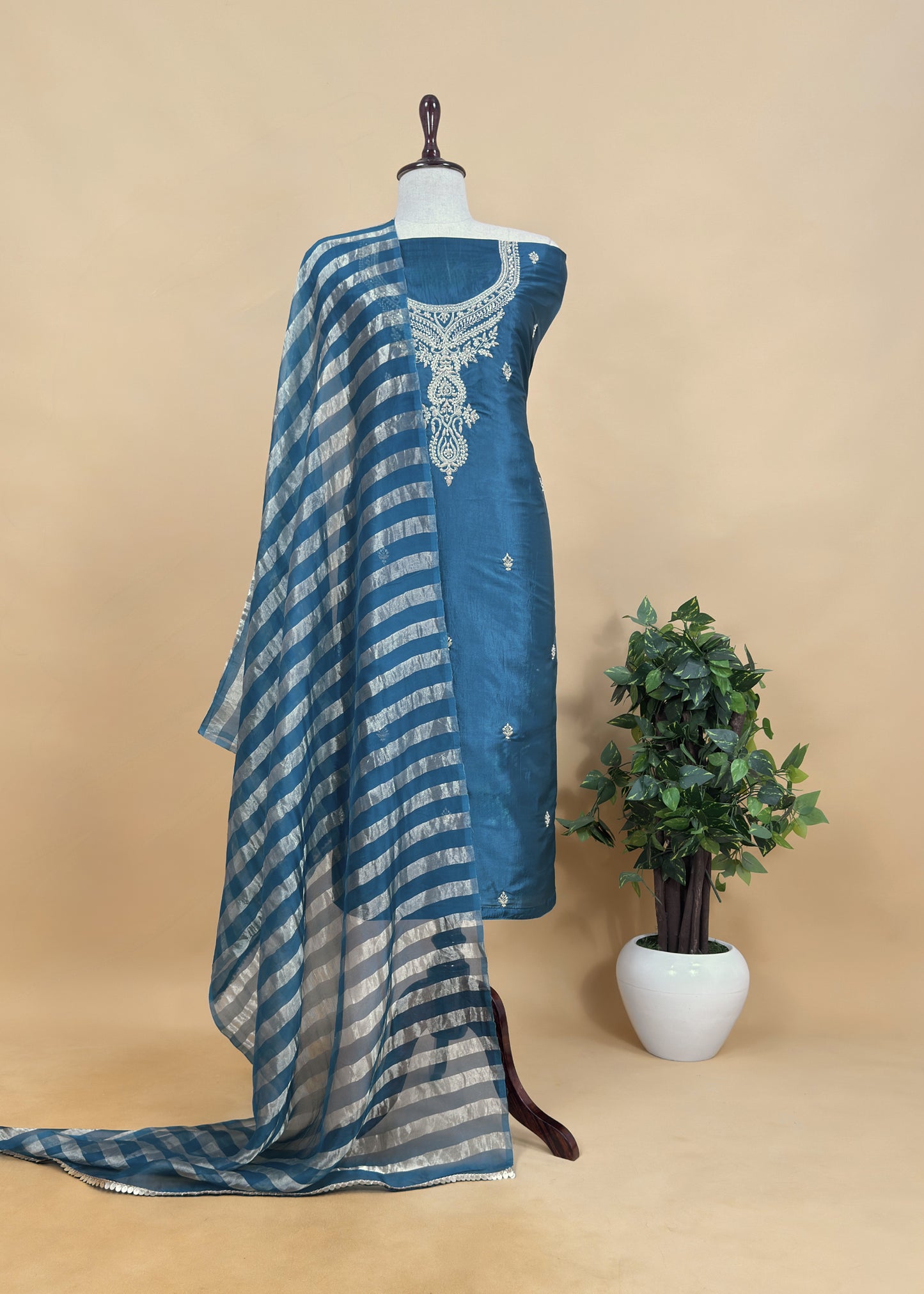 Red Pure Silk Kurta and Tissue Silk panel dupatta with Handwork