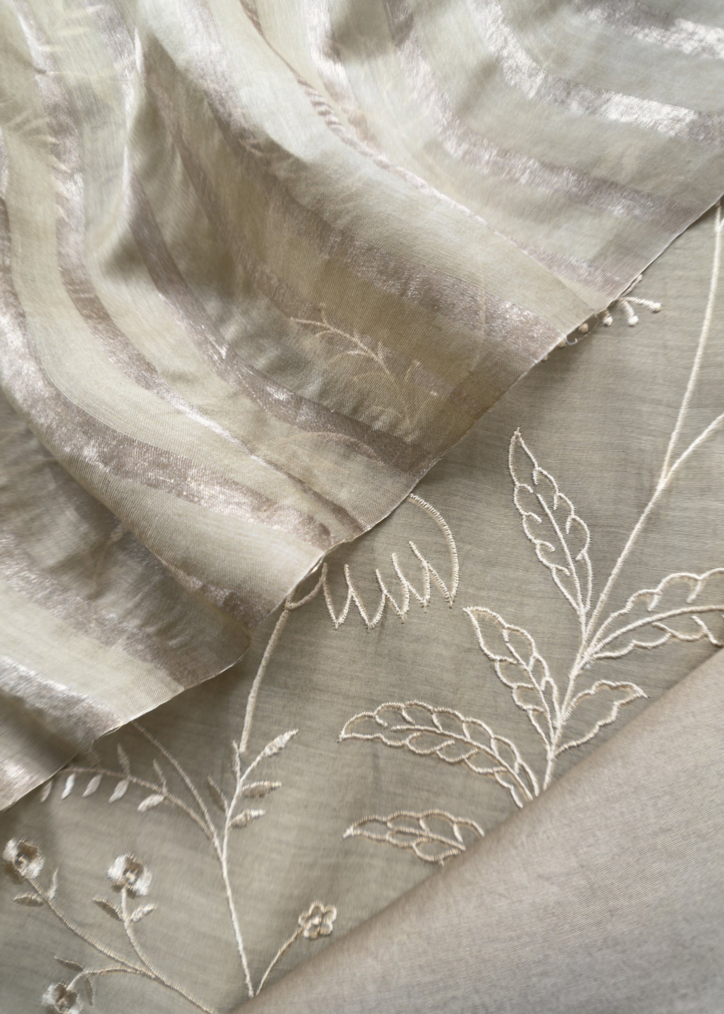 Sage Green Chidiya Mul Cotton Suit Set With Zari Lurex Dupatta