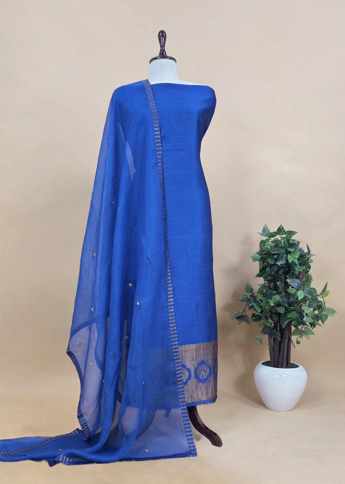 Persian Blue Handloom Varanasi Silk Kurta And Kora Silk Dupatta With Kadwa Weaving