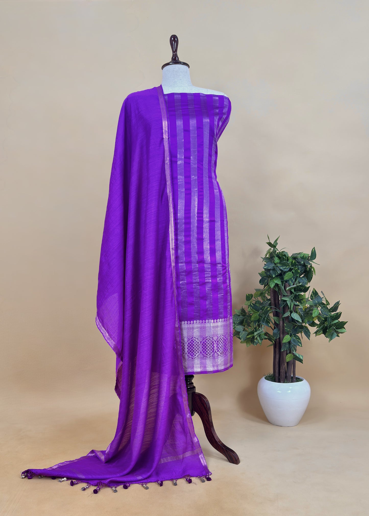 Maharani Red Gold Zari Woven Handloom Silk Suit Fabric