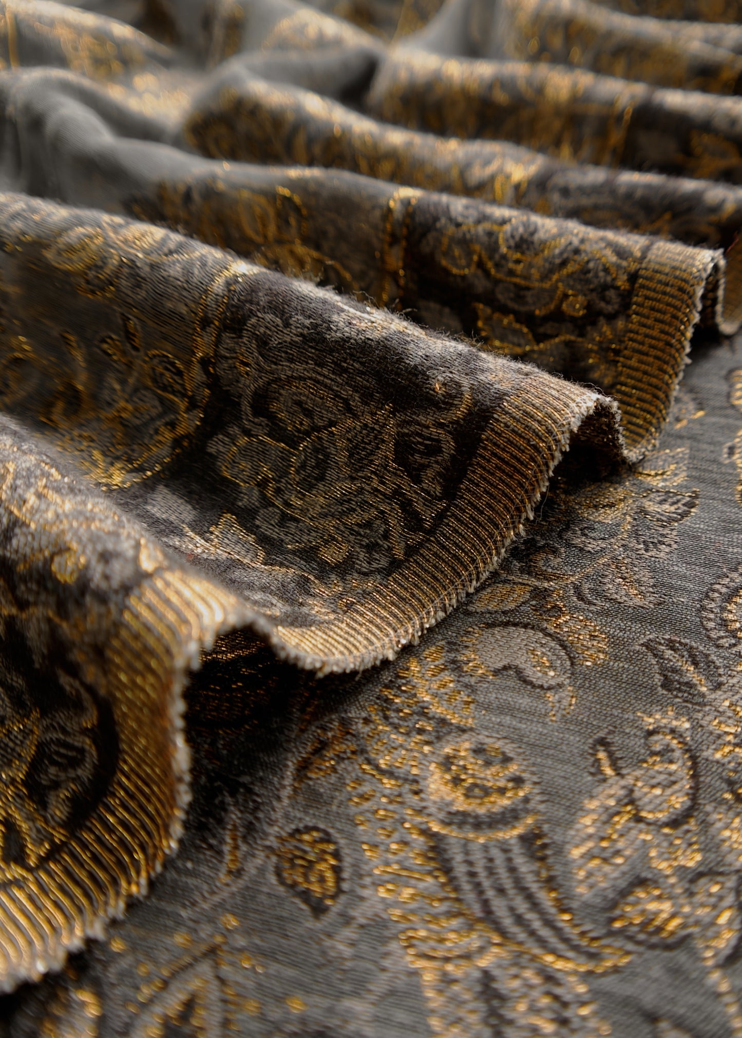 kani silk suit for bridal trousseau