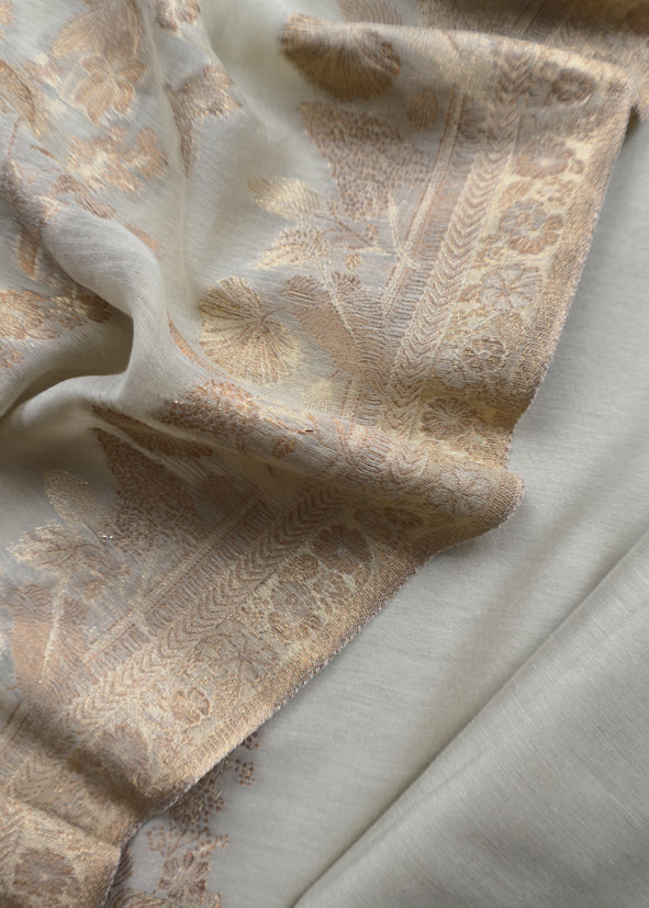 Squirrel Grey Premium Kani Silk Suit With Kani Zari Weaving