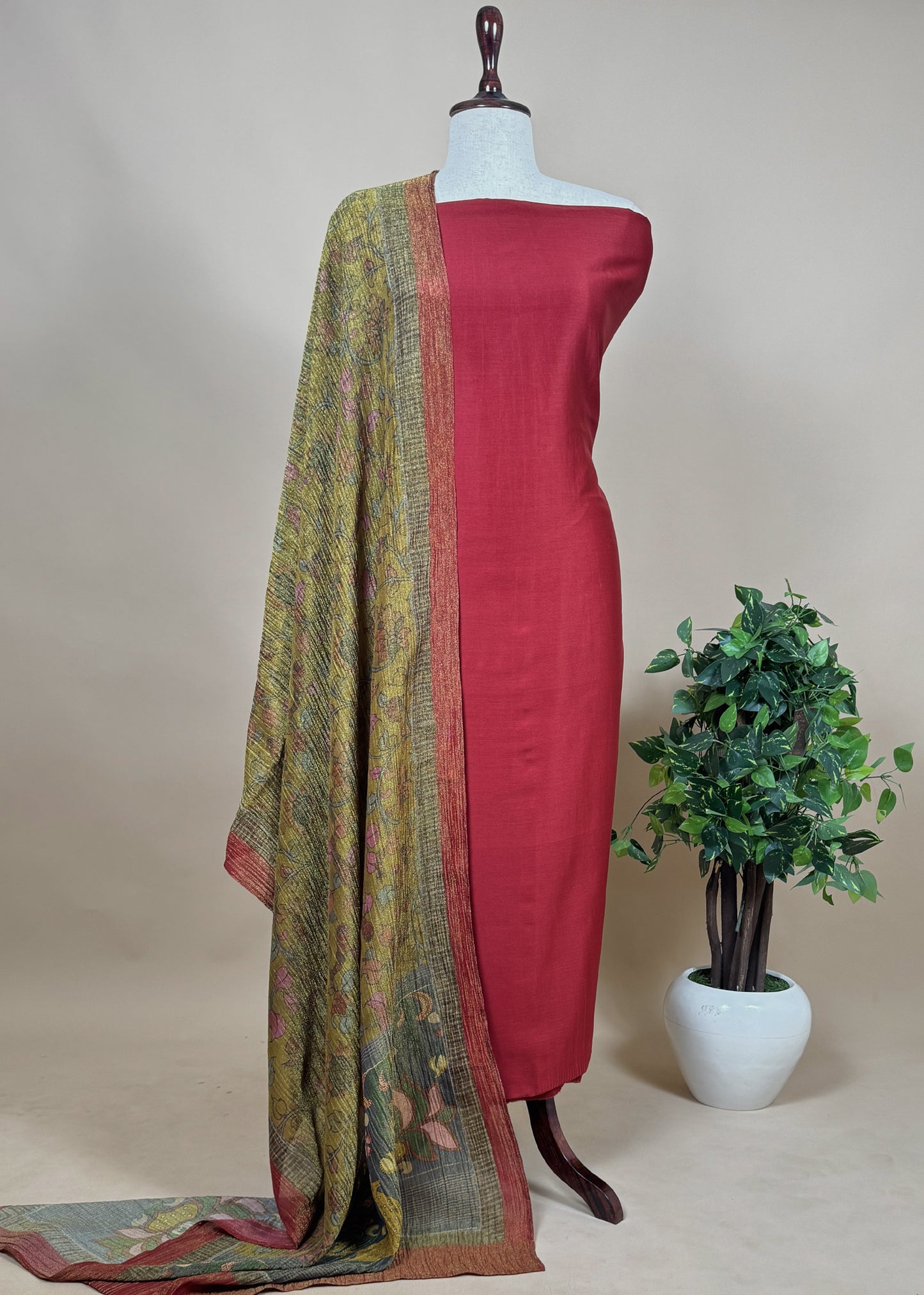 Green Chanderi Suit Set With Kalamkari Crush Tissue Dupatta