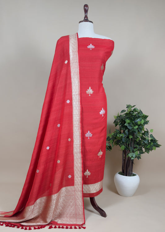 Wedding suit for bride