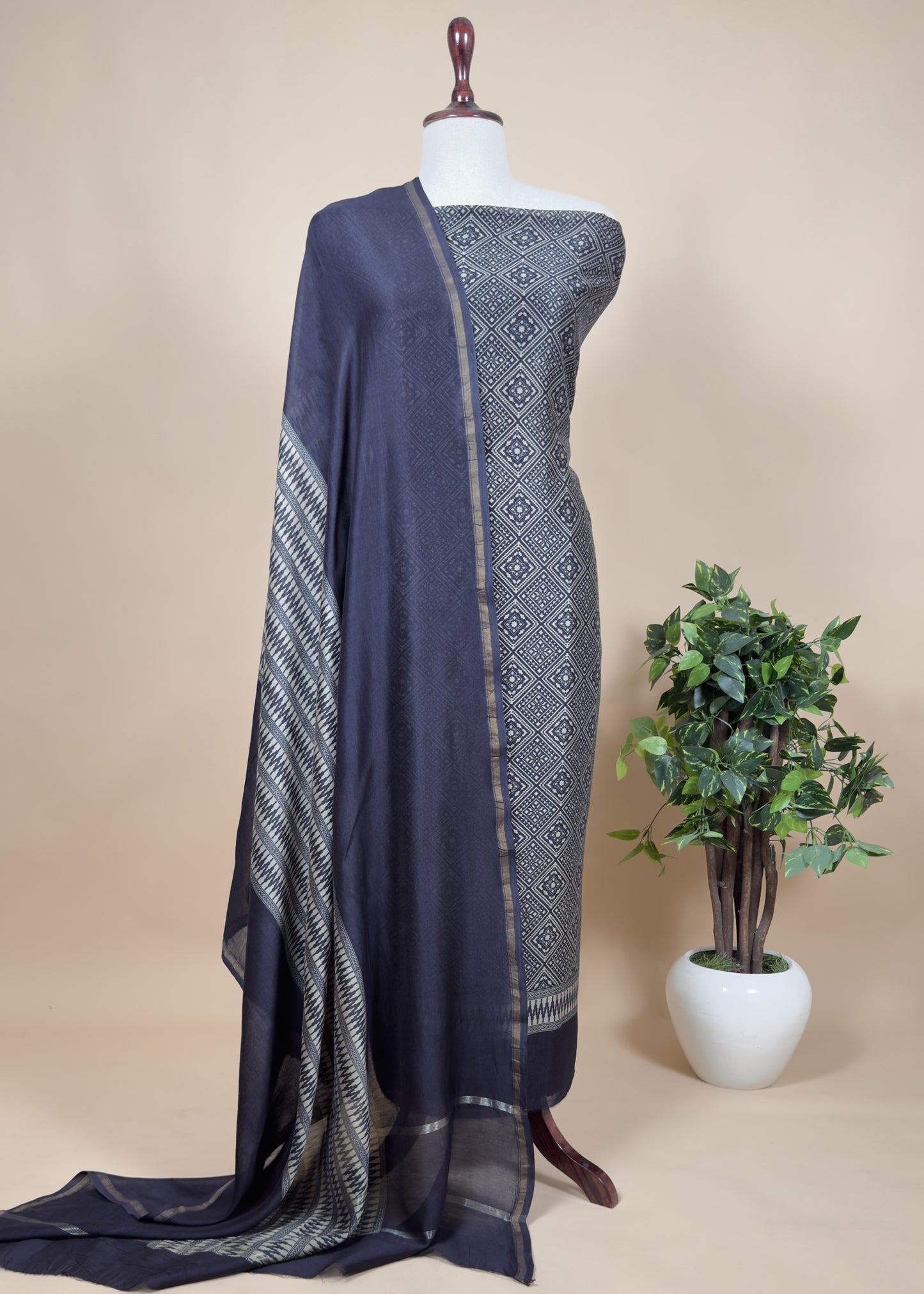 Maheshwari unstitched suit set at the best price