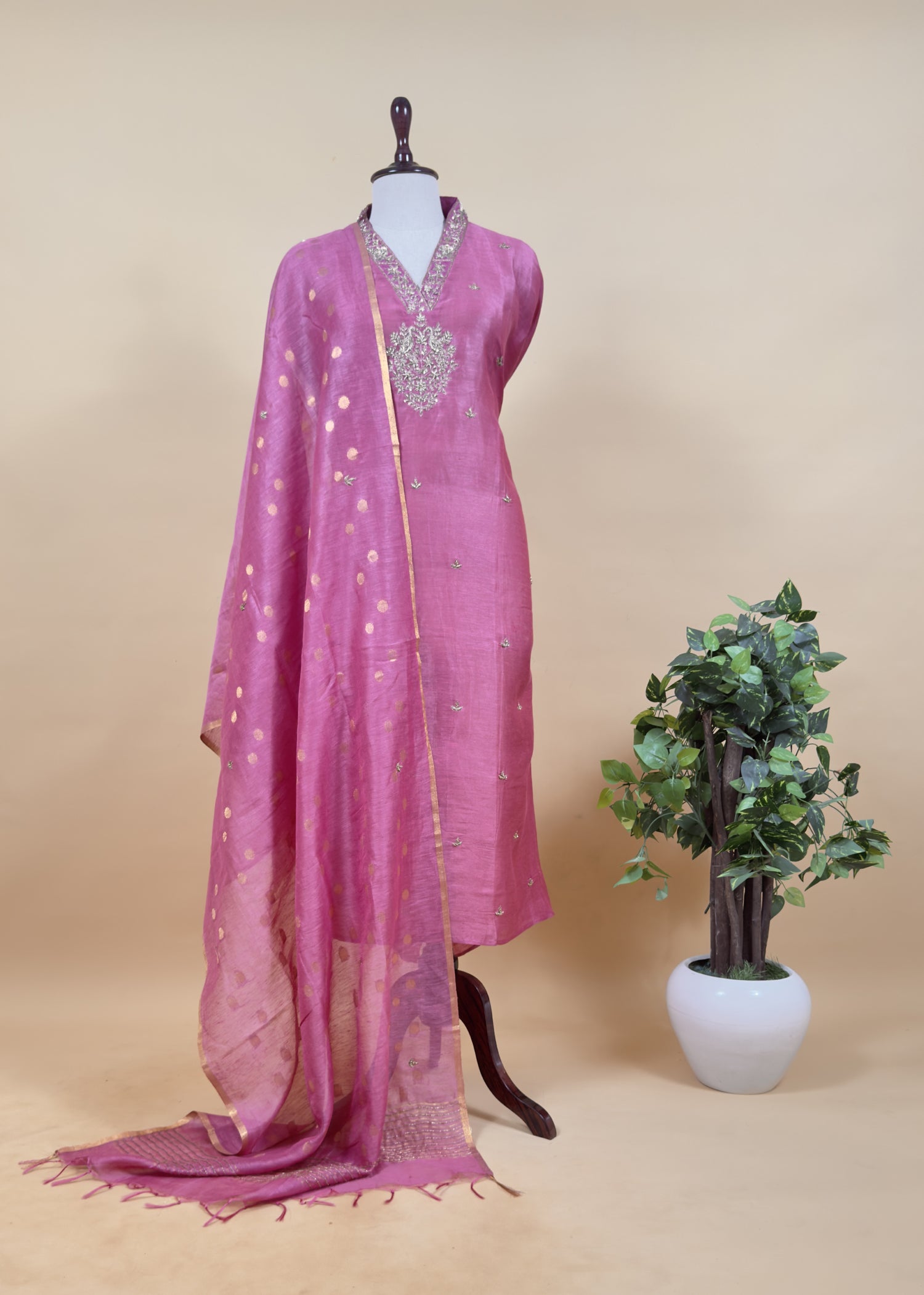 Timeless Wedding Suits For Ethnic Wardrobe