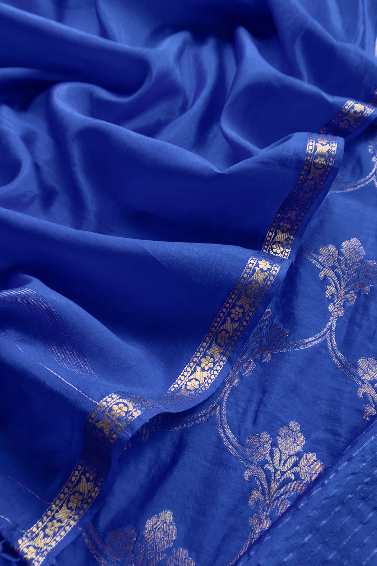 Royal Blue Silk Suit With Sona-Roopa Kadwa Weaving