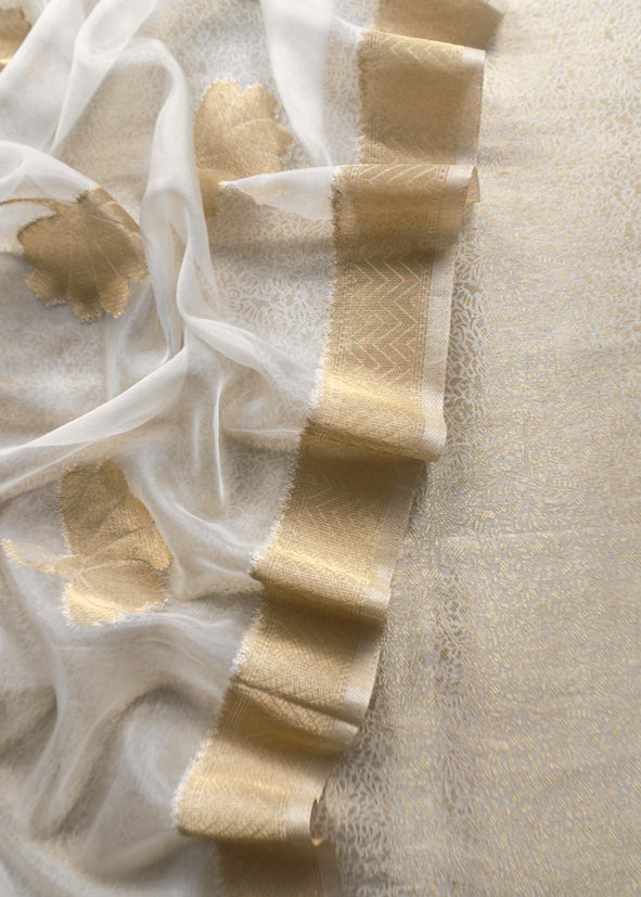 Off White Brocade Kurta With Organza Dupatta