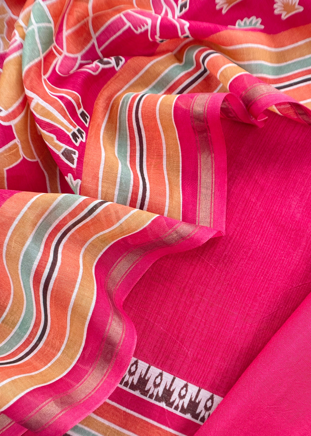 Maheshwari silk suit gifting for women