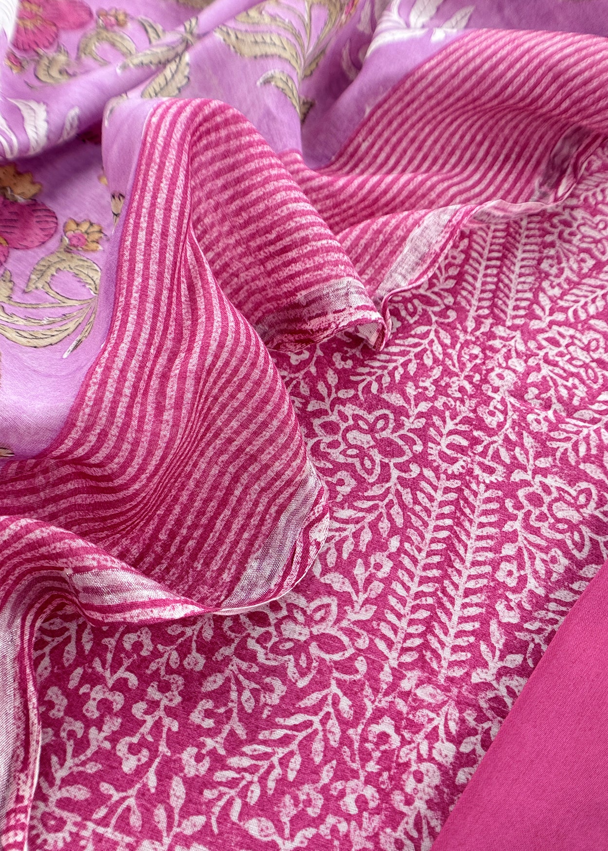 Pink Gulbahar Pure Mulmul Unstitched Suit Fabric With Jaipuri Handblock Print