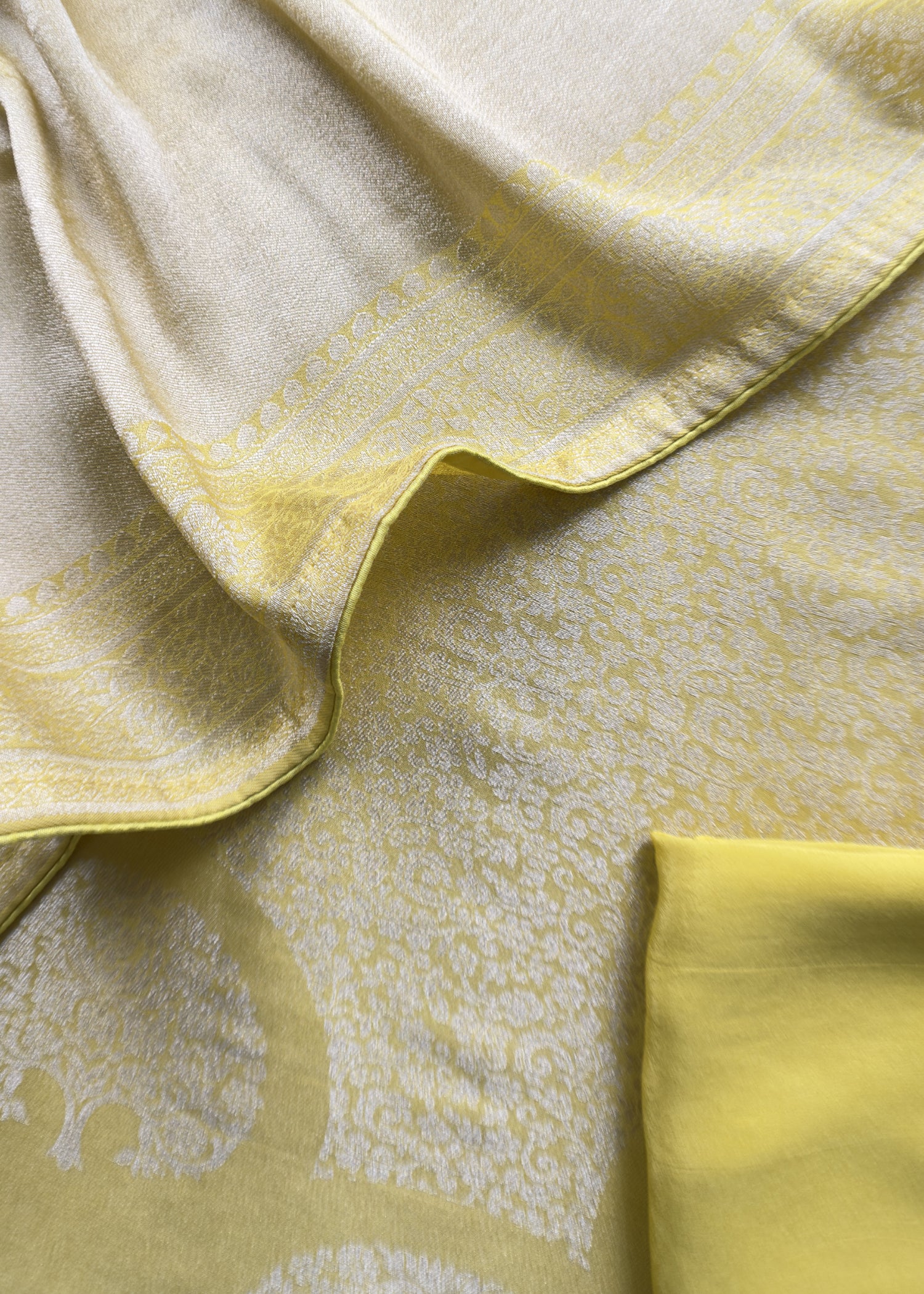 Indian Traditional Wear Brocade Organza Fabric