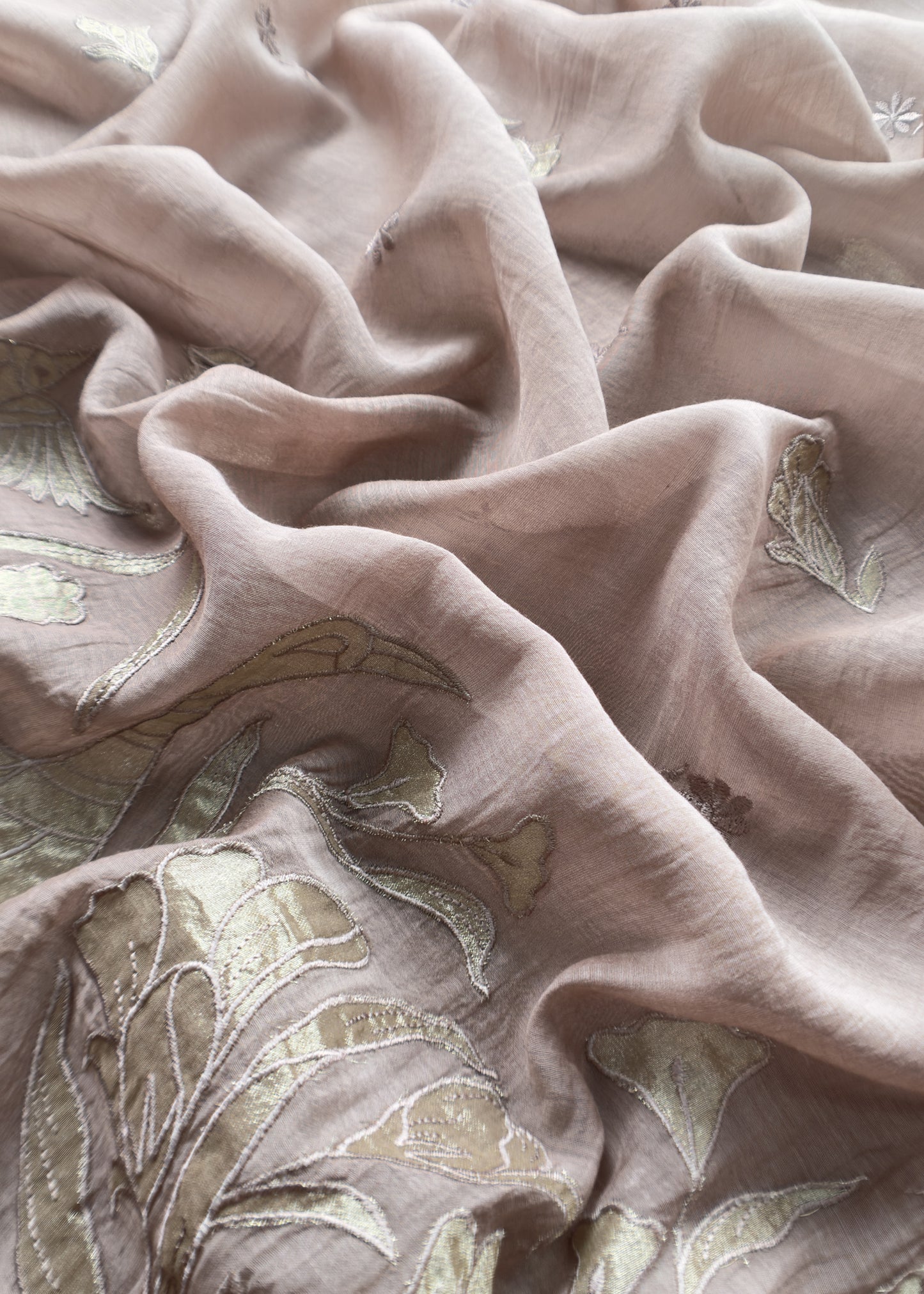 Saddle Brown Presenting Our Pure Mul Cotton Unstitched Dupatta Suit With Tissue Appliqué Work.