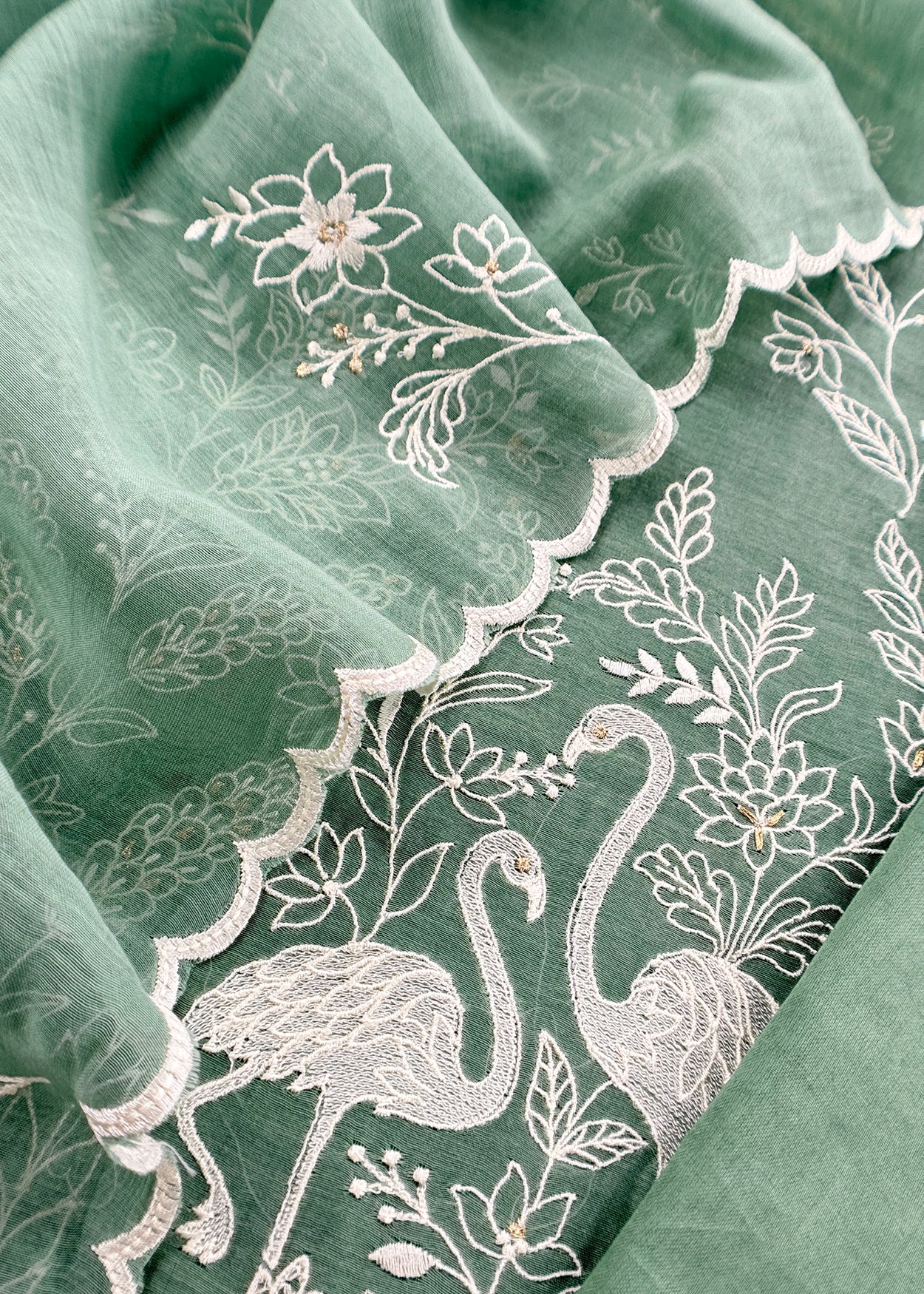 buy mul chanderi suit at the best price