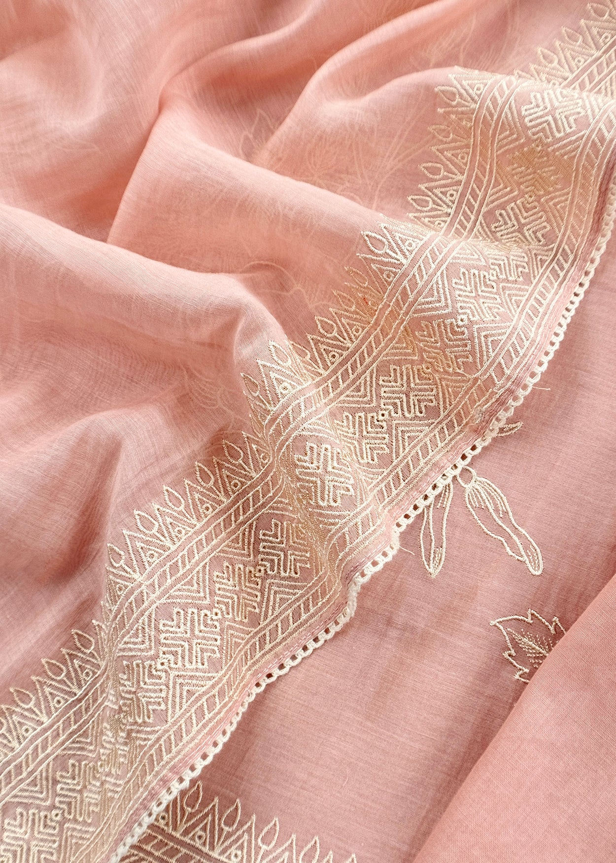 Mul unstitched suit set at the best price