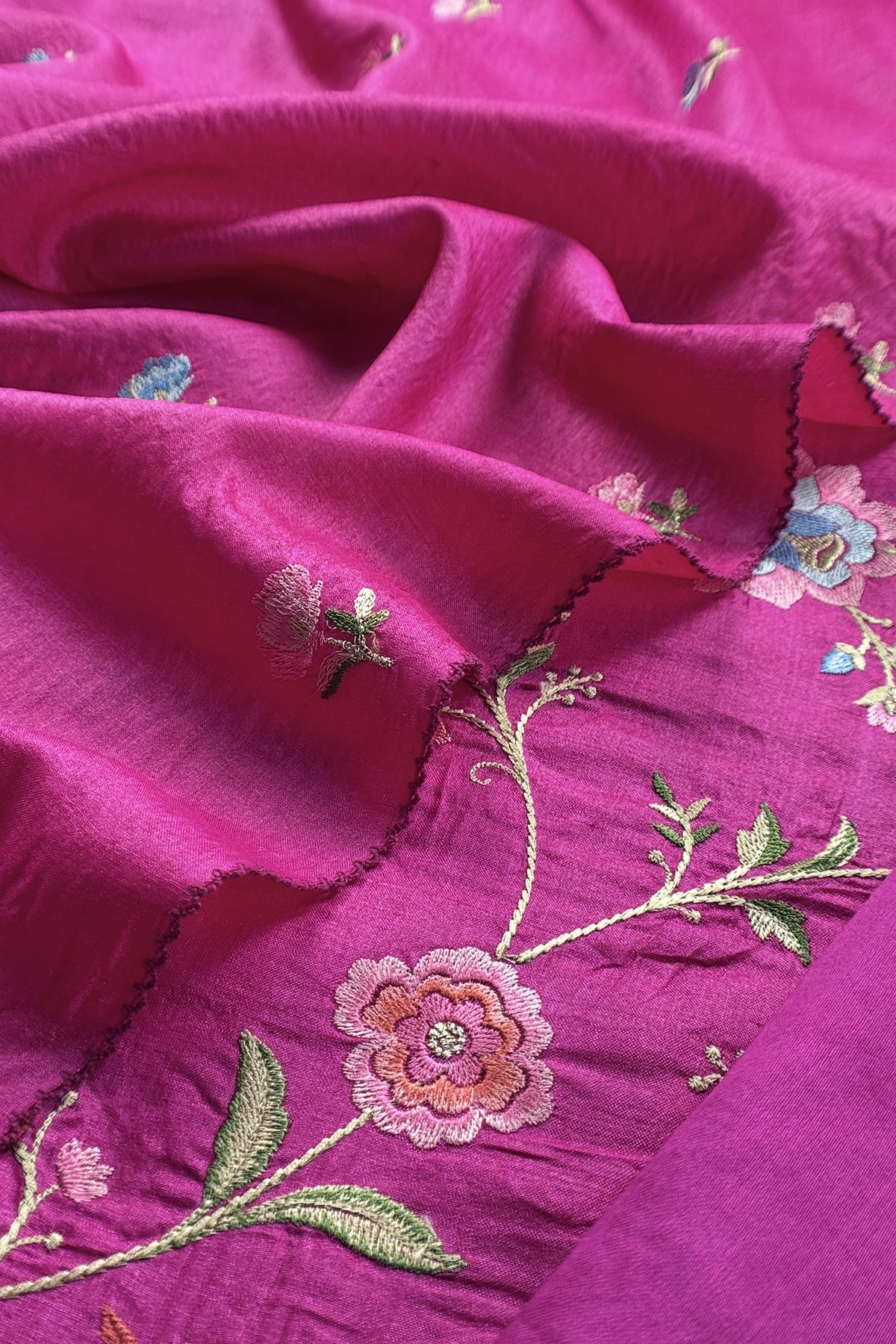 Pink Handloom Tussar Suit With Thread Embroidery