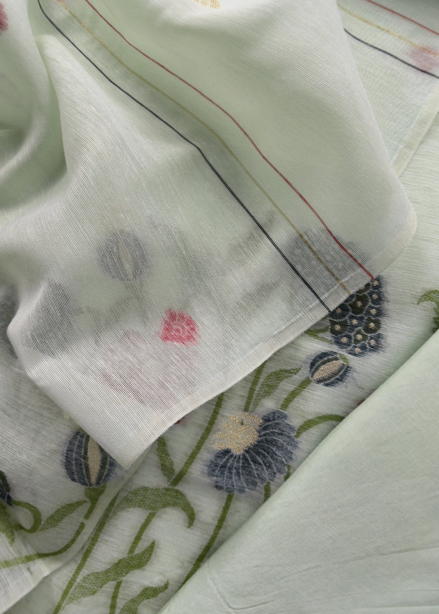 jamdani weaved suit for gifting mom