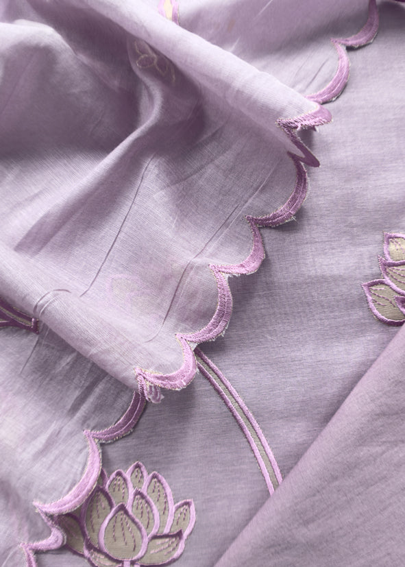 Purple Mul Cotton Suit With Lotus Appliqué Work