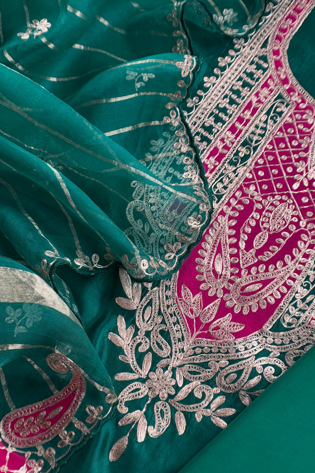 Bottle Green Handloom Silk Suit With Pitta Work