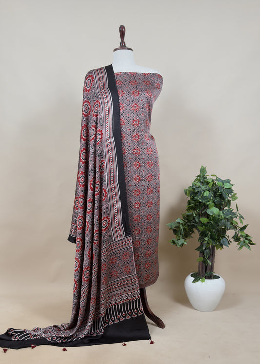 Premium quality modal suit for summer wear