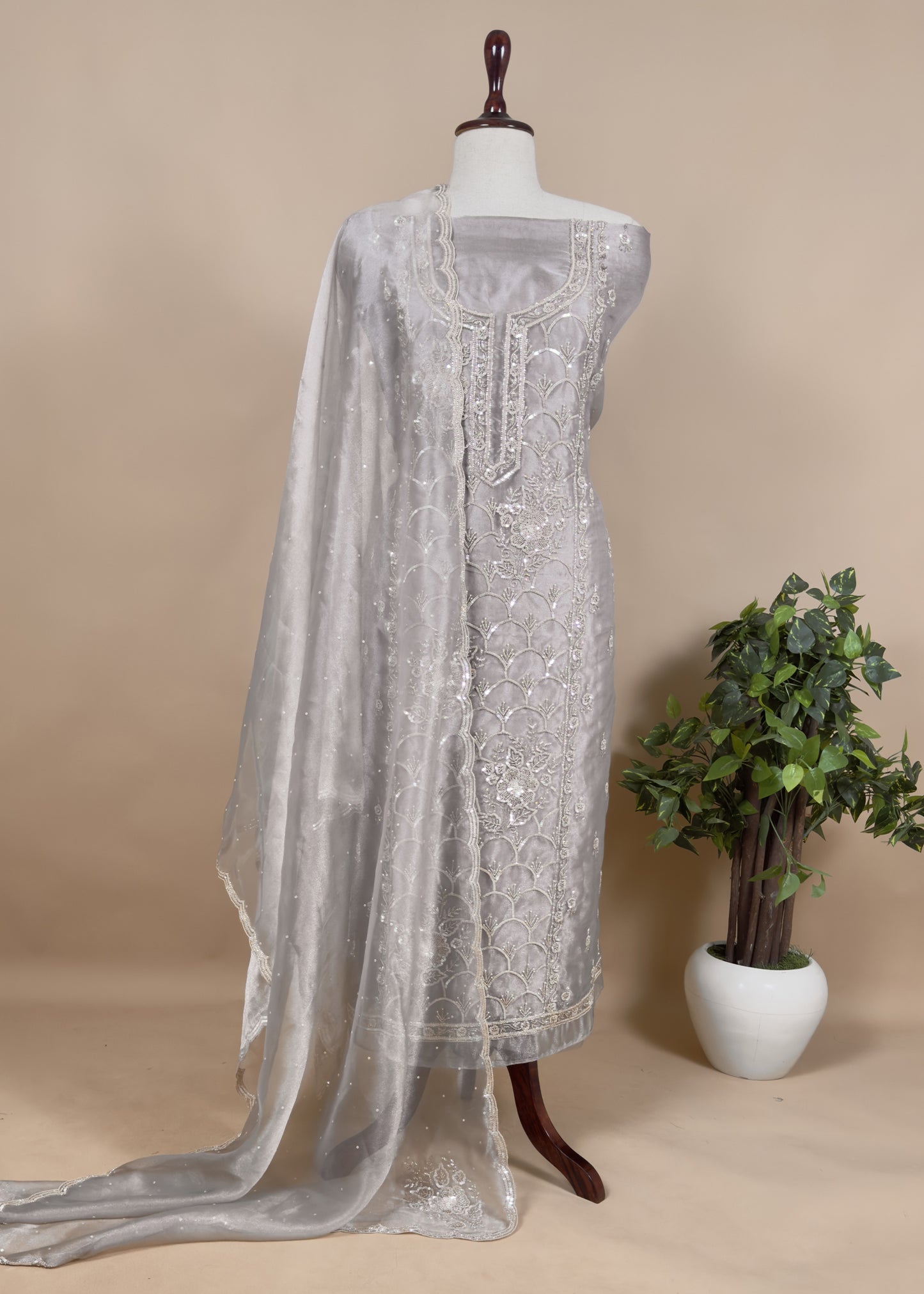 Wedding wear suits for bride
