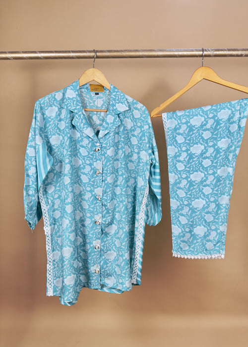 Blue Digital Print Cord-Set In Muslin Fabric