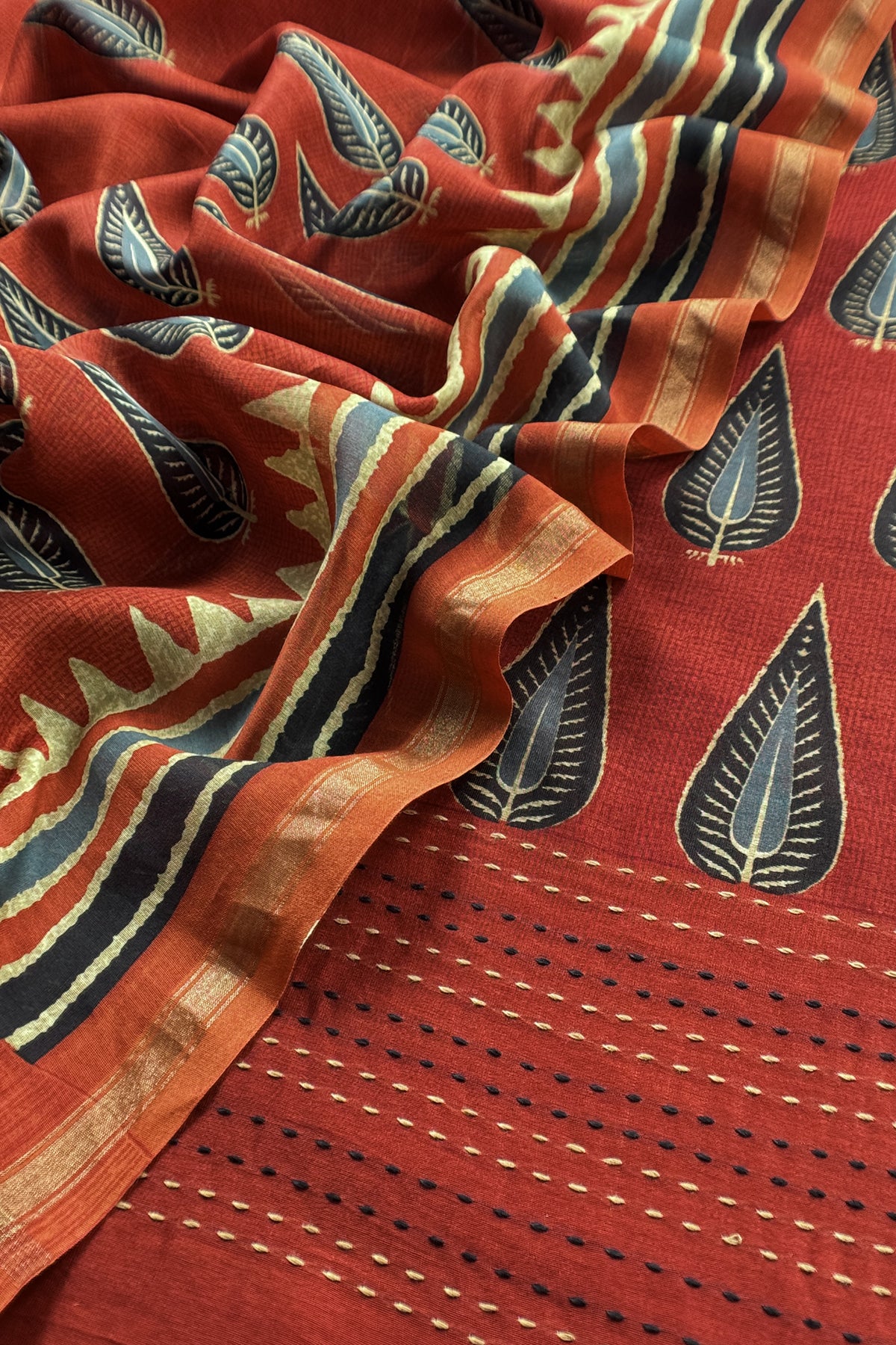 Buy Maheshwari silk suit at online