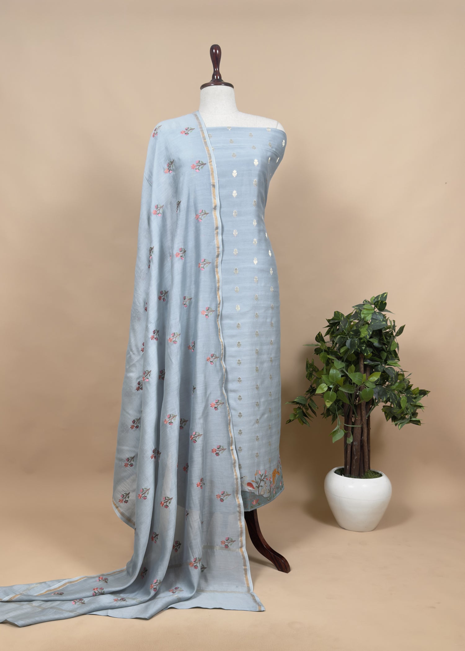 Traditional indian wedding wear chanderi suit