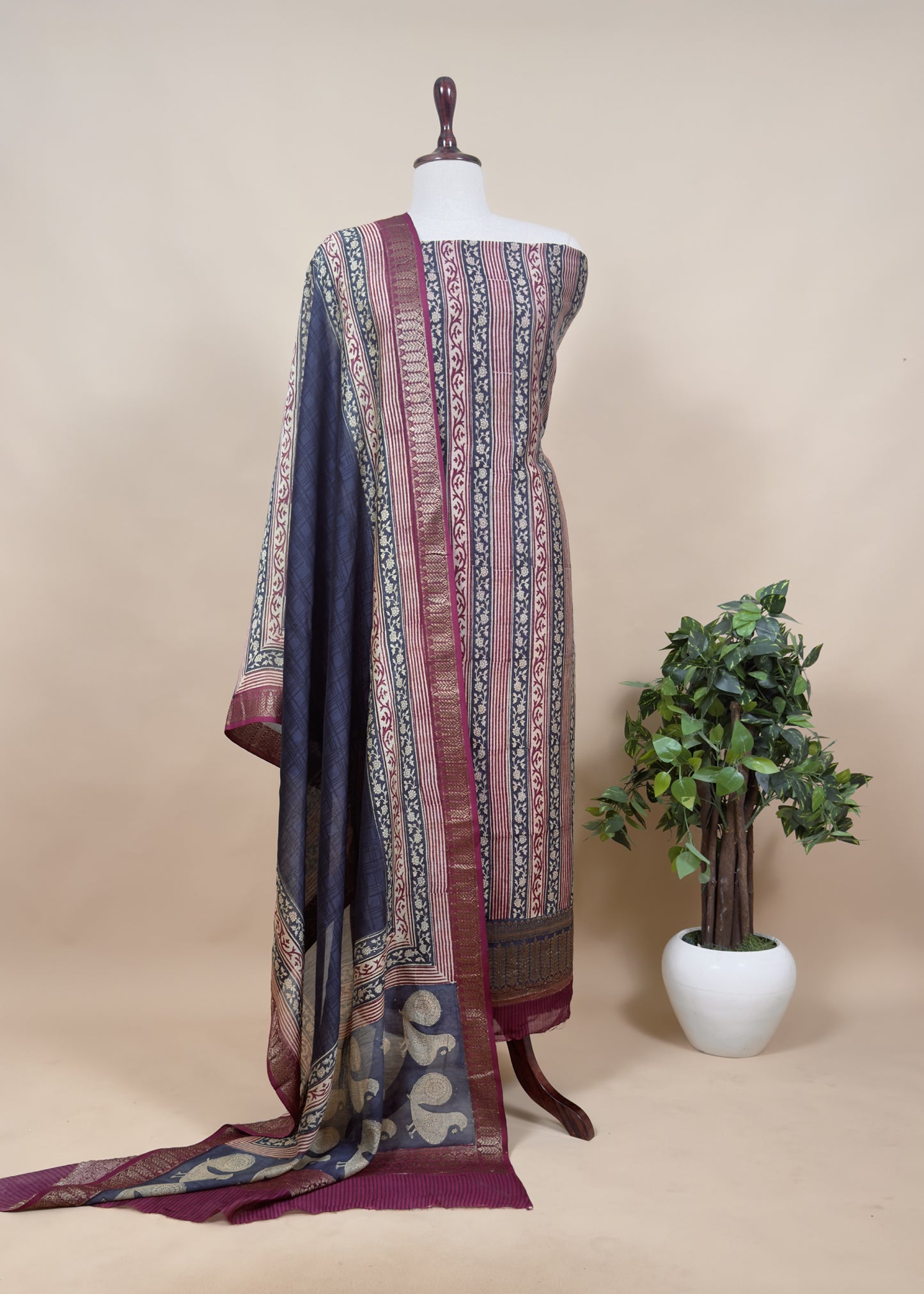Summer wear maheshwari suit with dupatta