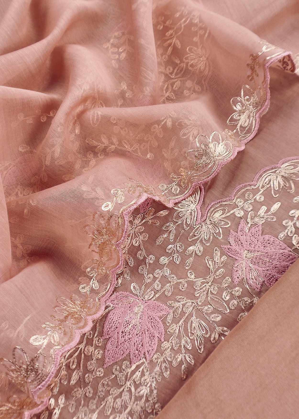 Peach Handloom Mulmul Suit With Pitta Work