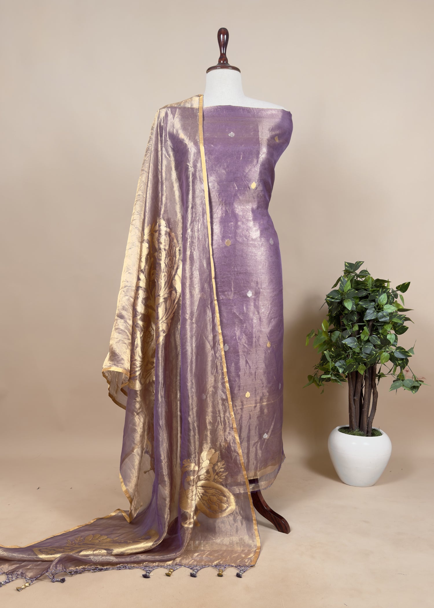 silk suit dress Embroidered Silk 3 Piece Unstitched Suit LL-Argil Dress-23